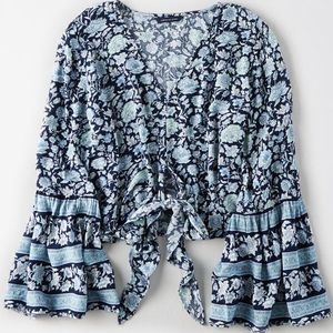 LIKE NEW Bell Sleeve Floral Top- NFR Worthy!